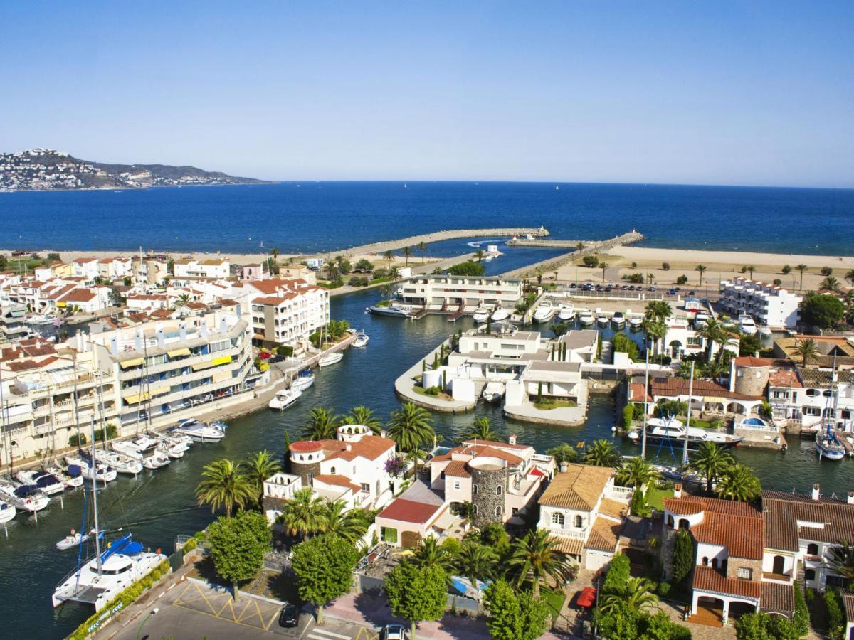 Holiday Home Bonica By Interhome Empuriabrava Buitenkant foto